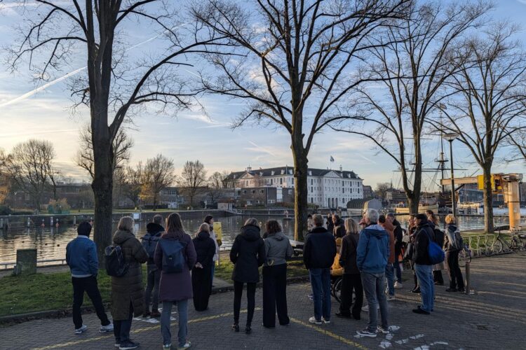 80e3d404-3132-4b05-8304-edab1b50cbe7_l